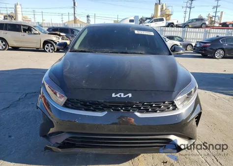 2024 Kia Forte Lx из США, поврежденный, VIN 3KPF24AD7RE810775